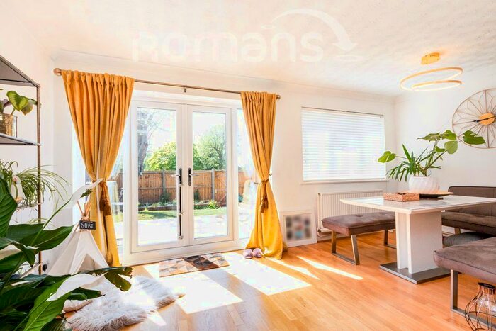 3 Bedroom Semi-Detached House To Rent In Longlands Way, Camberley, GU15