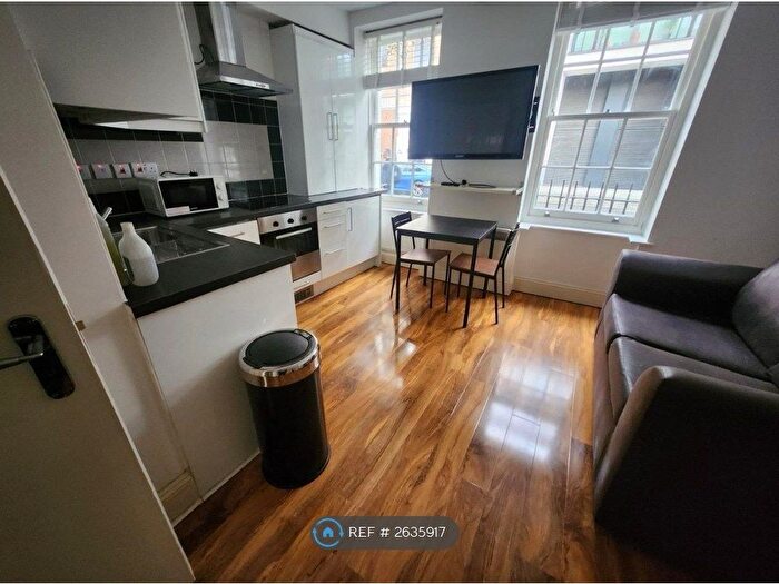 1 Bedroom Flat To Rent In Chiltern Street, London, W1U