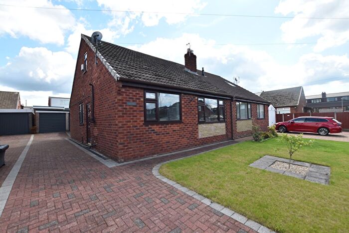 3 Bedroom Semi-Detached Bungalow To Rent In Coniston Close, Little Lever, Bolton, BL3