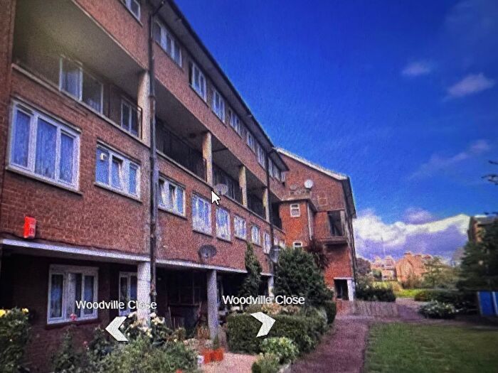 3 Bedroom Flat To Rent In Woodville Close, London, SE3