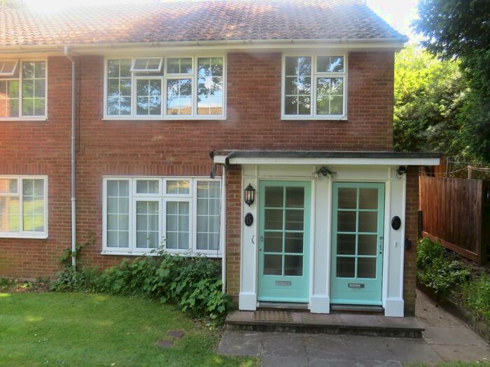 1 Bedroom Apartment To Rent In Westminster Court, St. Albans, AL1