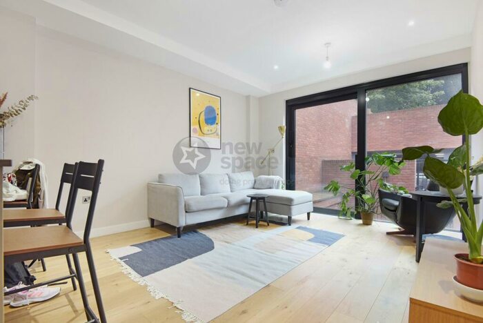 3 Bedroom House To Rent In Richardson Mews, Causton Road, Highgate, N6