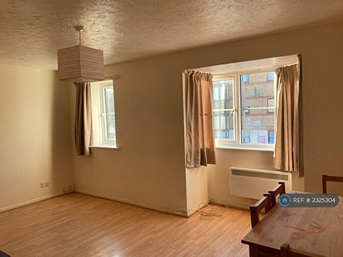 1 Bedroom Flat To Rent In Creighton Road, London, N17