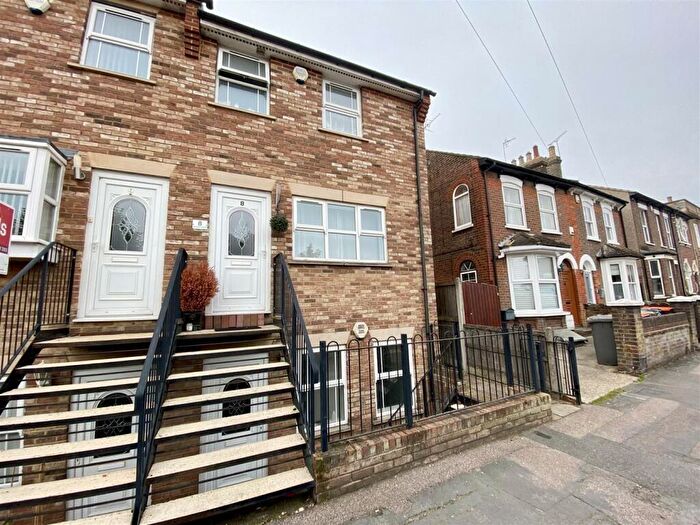 1 Bedroom Flat To Rent In Hudson Court, Victoria Street, LU6