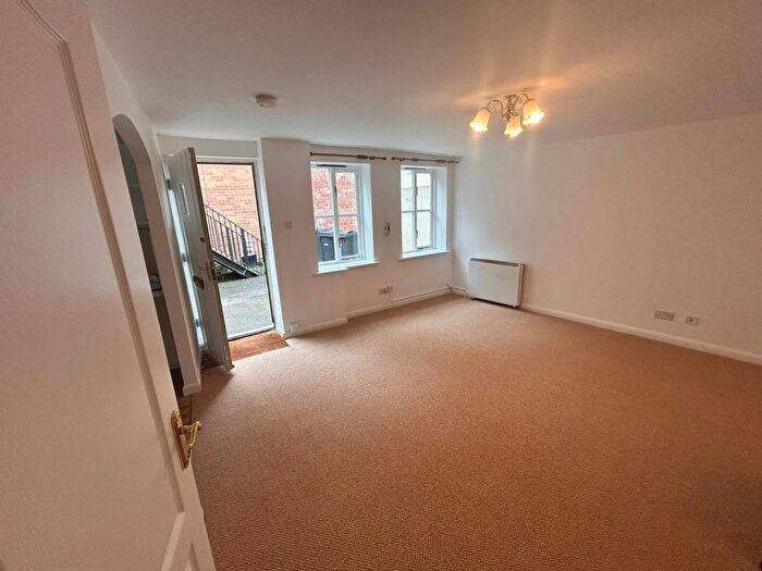 2 Bedroom End Of Terrace House To Rent In High Street, Stokesley, Middlesbrough, TS9
