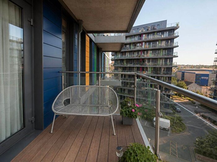 1 Bedroom Flat For Sale In Hatton Road, Wembley, HA0