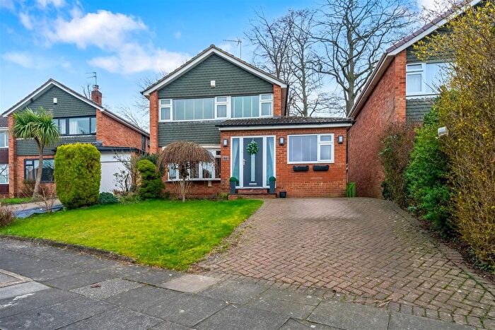 3 Bedroom Detached House For Sale In Hall View Grove, Darlington, DL3