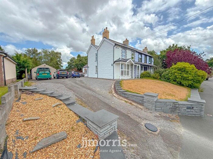 4 Bedroom Semi-Detached House For Sale In Penllyn, Cilgerran, Cardigan, SA43