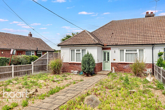 2 Bedroom Semi-Detached Bungalow For Sale In Colchester Road, Clacton-On-Sea, CO16