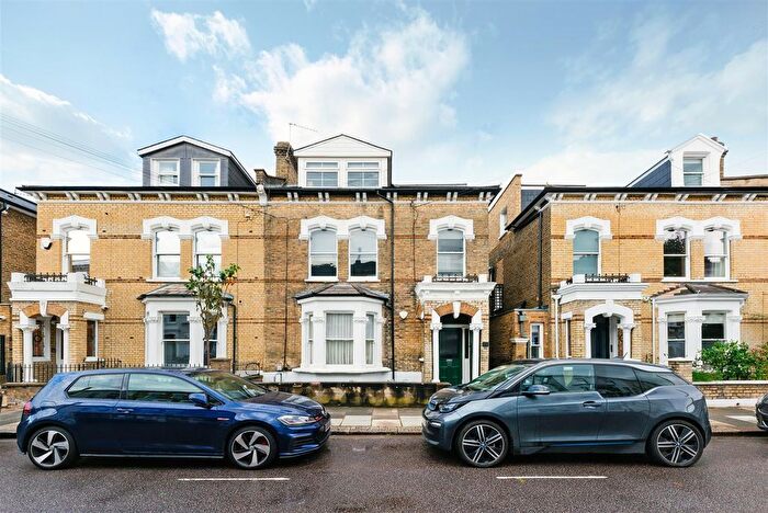 1 Bedroom Flat To Rent In Lilyville Road, Fulham, SW6