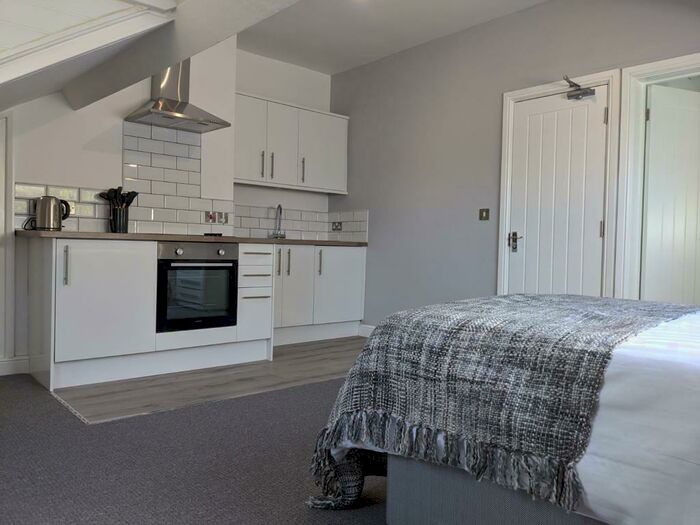 Studio To Rent In Uttoxeter New Road, Derby, DE22