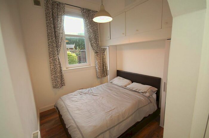 1 Bedroom Flat To Rent In Prospect Bank Road, Edinburgh, EH6