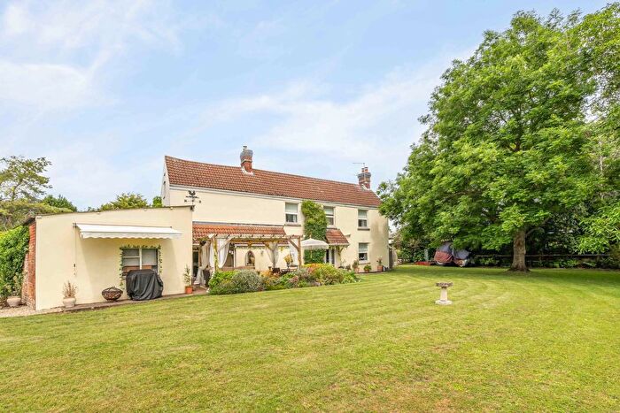 4 Bedroom Detached House For Sale In Sandhurst, Gloucester, Gloucestershire, GL2