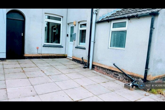 1 Bedroom Flat To Rent In Rushden, Northampton, NN10