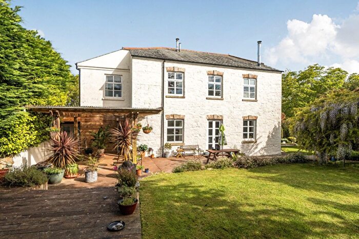 6 Bedroom Detached House For Sale In Garras, Cornwall, TR12