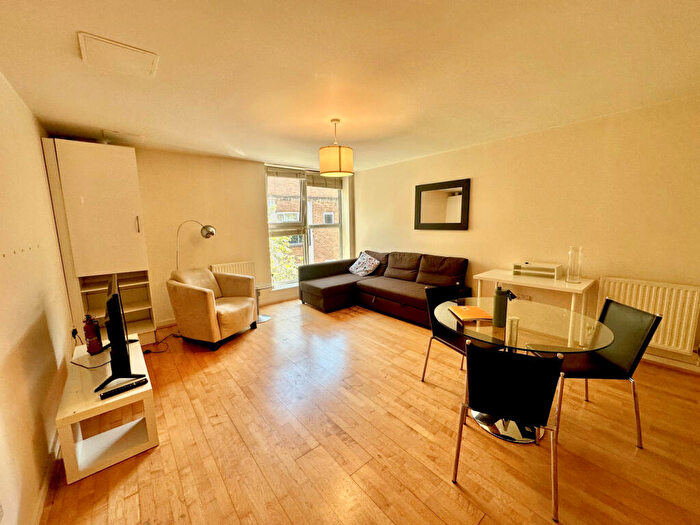 1 Bedroom Apartment To Rent In Seward Street, London, Clerkenwell, EC1V