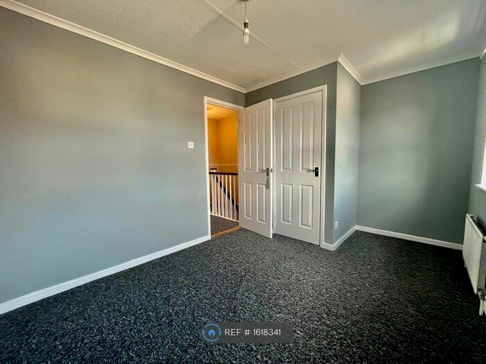 2 Bedroom Terraced House To Rent In Fairlead Drive, Gosport, PO13