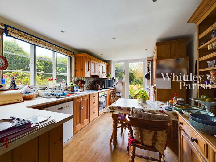 4 Bedroom Detached House For Sale In Low Road, Billingford, IP21