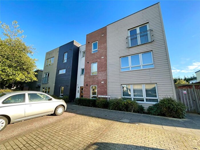 2 Bedroom Apartment To Rent In Summers Pass, Gateshead, Tyne And Wear, NE8