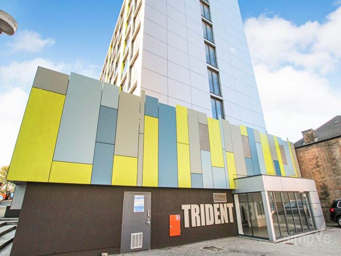 1 Bedroom Flat To Rent In Station Road, Hayes, Middlesex, UB3