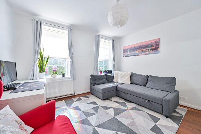 1 Bedroom Flat For Sale In Sedgehill Road, Beckenham Hill, London, SE6