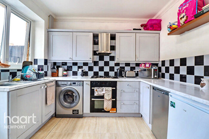 3 Bedroom End Of Terrace House For Sale In Maesglas Crescent, Newport, NP20