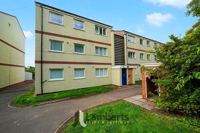 2 Bedroom Flat For Sale In Dolben Lane, Winyates West, B98