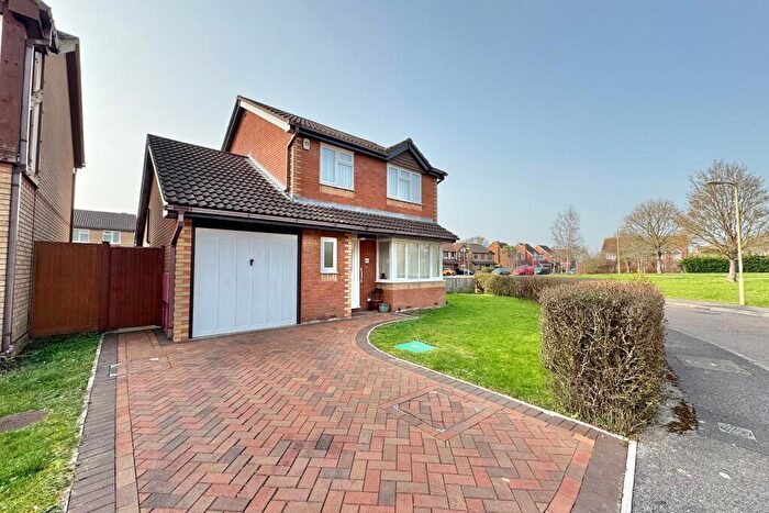 3 Bedroom Detached House For Sale In Wheatlands, Locks Heath, PO14