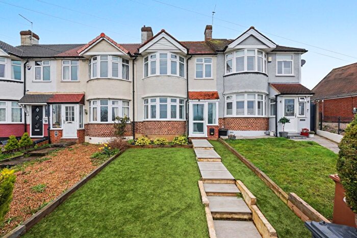 3 Bedroom Terraced House For Sale In Darenth Road, Dartford, DA1