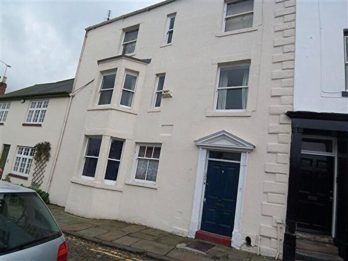 2 Bedroom Flat To Rent In Flat, Crossgate, Durham, DH1