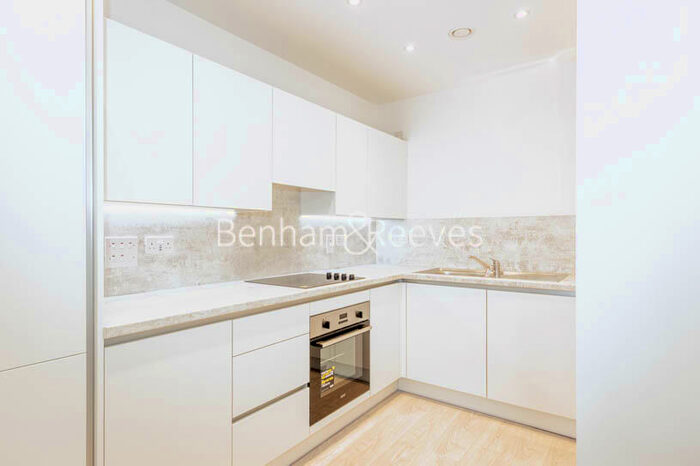 1 Bedroom Apartment To Rent In Shearwater Drive, London, NW9