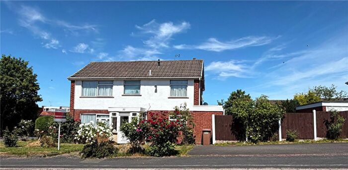 4 Bedroom Semi-Detached House For Sale In Falmouth Road, Walsall, West Midlands, WS5