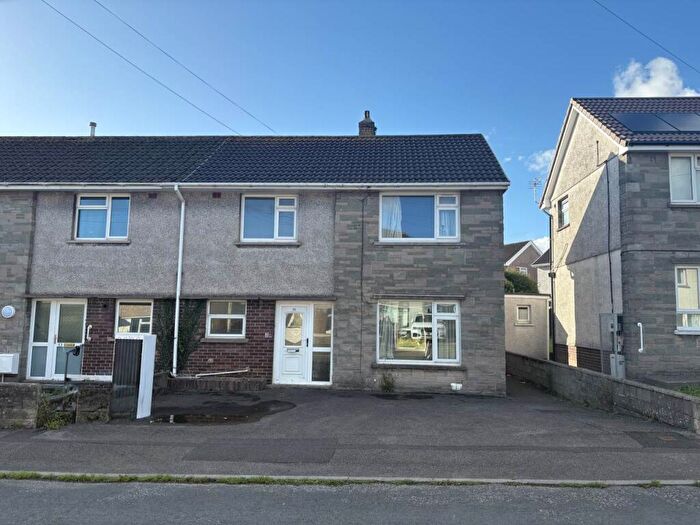 3 Bedroom House To Rent In Chestnut Way, Bryntirion, CF31