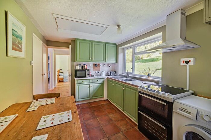 2 Bedroom Bungalow For Sale In Higher Street, Bridport, DT6