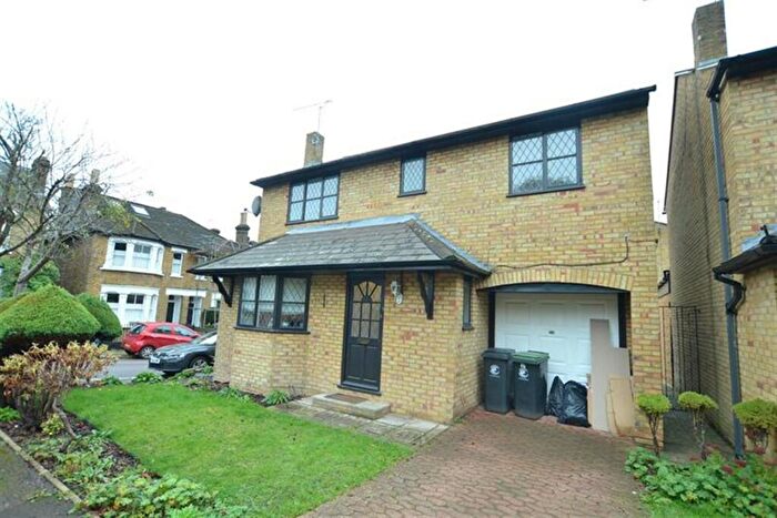 4 Bedroom Detached House To Rent In Osborne Road, Buckhurst Hill, IG9