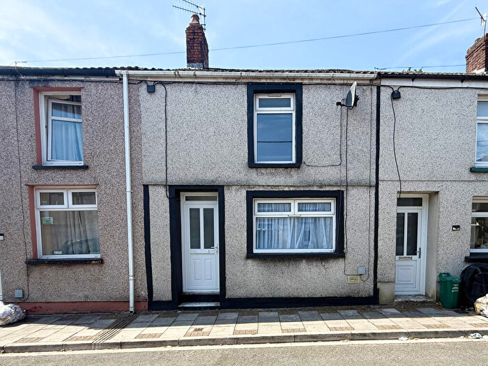 3 Bedroom Terraced House For Sale In Bell Street, Trecynon, Aberdare, Rhondda Cynon Taf, CF44