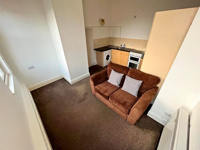 1 Bedroom Flat To Rent In Solmame House, Union/ Turner Street, Manchester, M4