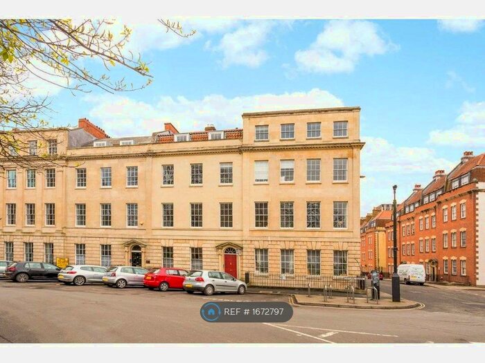 2 Bedroom Flat To Rent In Portland Square, Bristol, BS2