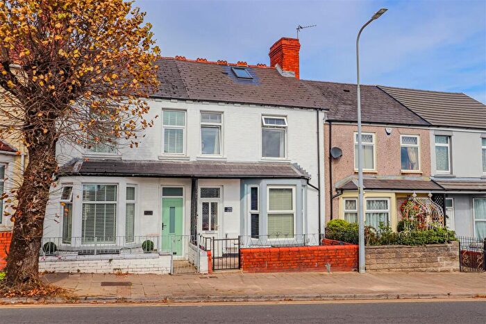 3 Bedroom Terraced House For Sale In Barry Road, Barry, CF62