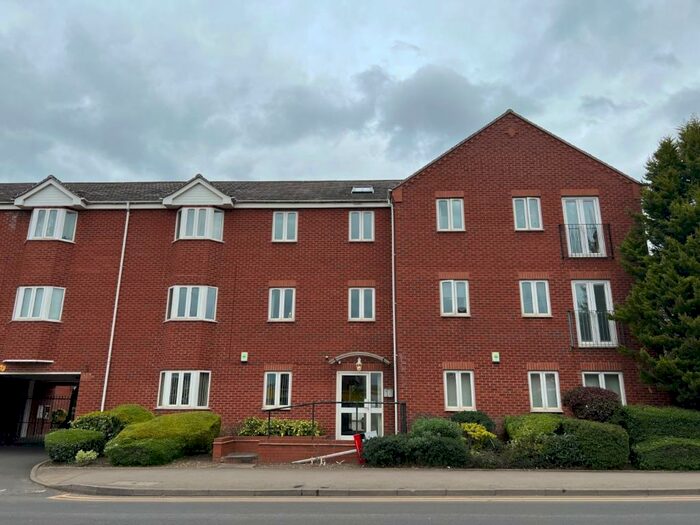 2 Bedroom Flat To Rent In Carlton Court, Nuneaton Road, Bedworth, Warwickshire, CV12