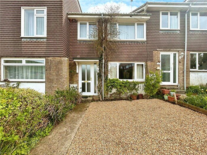 3 Bedroom Terraced House For Sale In Lansdown Gardens, Chillerton, Newport, PO30
