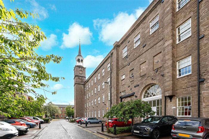 1 Bedroom Flat For Sale In Weavers Yard, Dundee, Angus, DD4