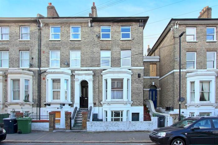 1 Bedroom Flat To Rent In Flaxman Road, London, SE5