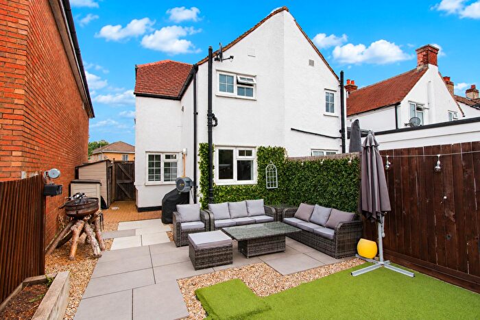 2 Bedroom End Of Terrace House For Sale In Canons Lane, Burgh Heath, Tadworth, KT20