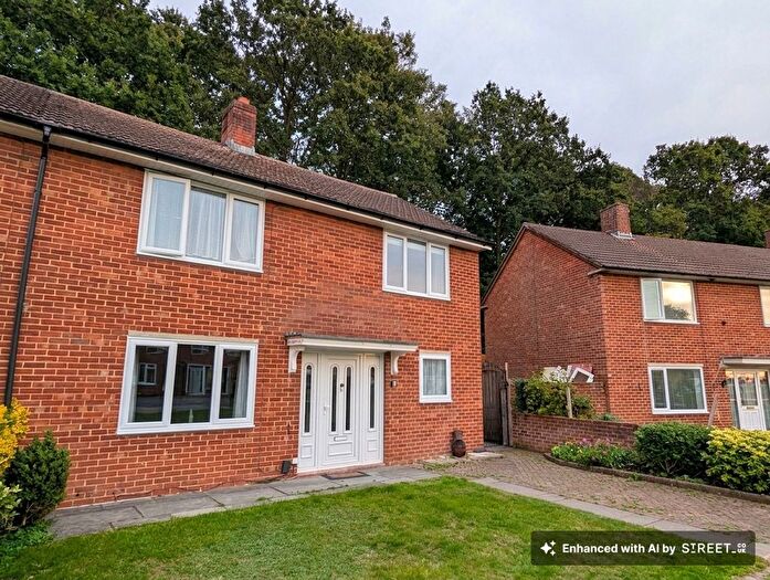 4 Bedroom Property To Rent In Preshaw Close, Aldermoor, SO16