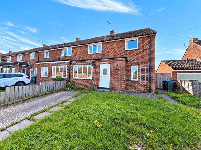 3 Bedroom End Of Terrace House For Sale In Linden Road, Northallerton, North Yorkshire, DL6