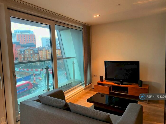 Studio To Rent In City Road, London, EC1Y