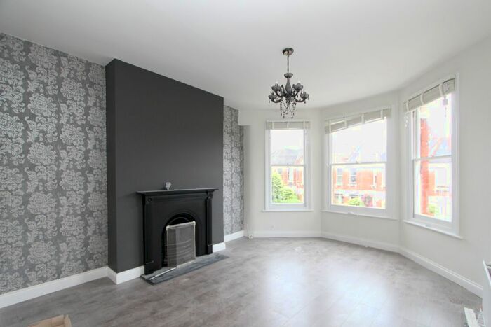 2 Bedroom Flat To Rent In Albert Road, Alexandra Park, London, N22
