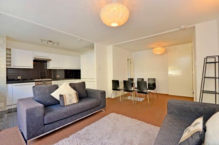 1 Bedroom Flat To Rent In Elm Park Gardens, Chelsea, London, SW10