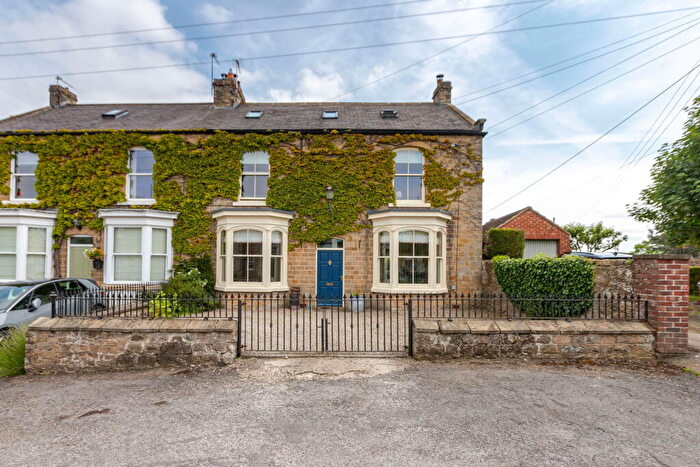 6 Bedroom Village House For Sale In Mastil Lane, Little Crakehall, Bedale, DL8